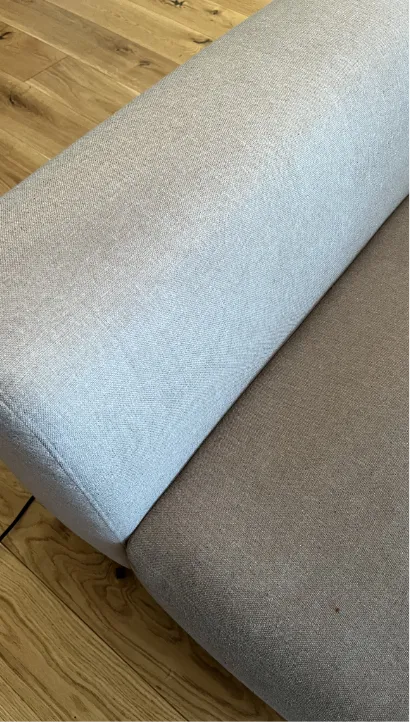 Sama diivani käetugi pärast puhastust, vildikajooni pole näha